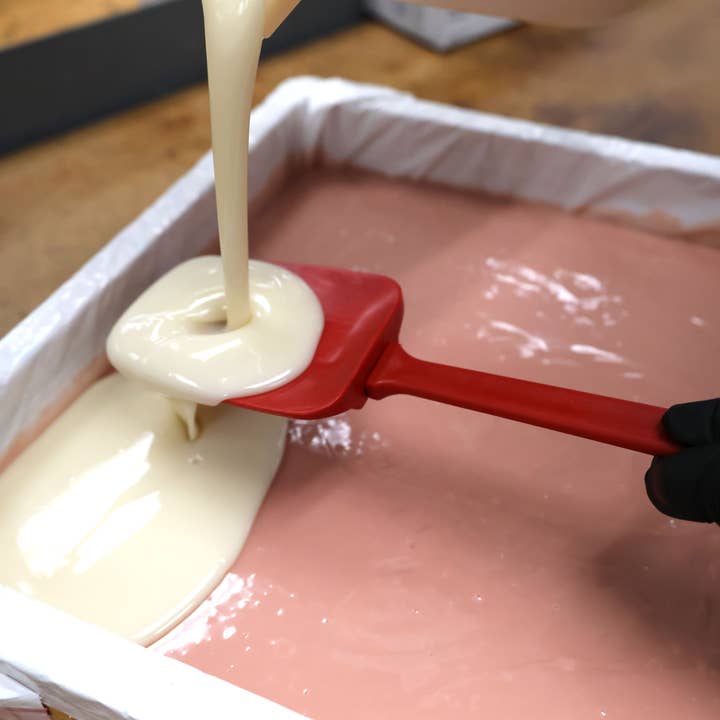 Rinse Bath Body Inc - Wholesale Bar Soap - Gardenia Bar Soap | Sweet White Floral | Natural3