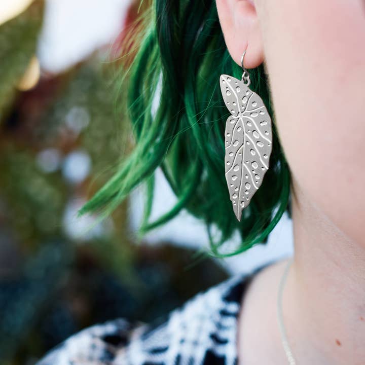 A Tea Leaf Jewelry - Wholesale Dangle Earrings - Polka Dot Begonia Leaf Earrings