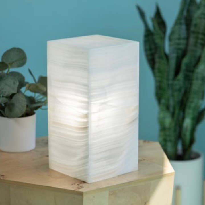 Stone Fusion - Wholesale Accent/Desk Lamp - White Banded Onyx Lamp