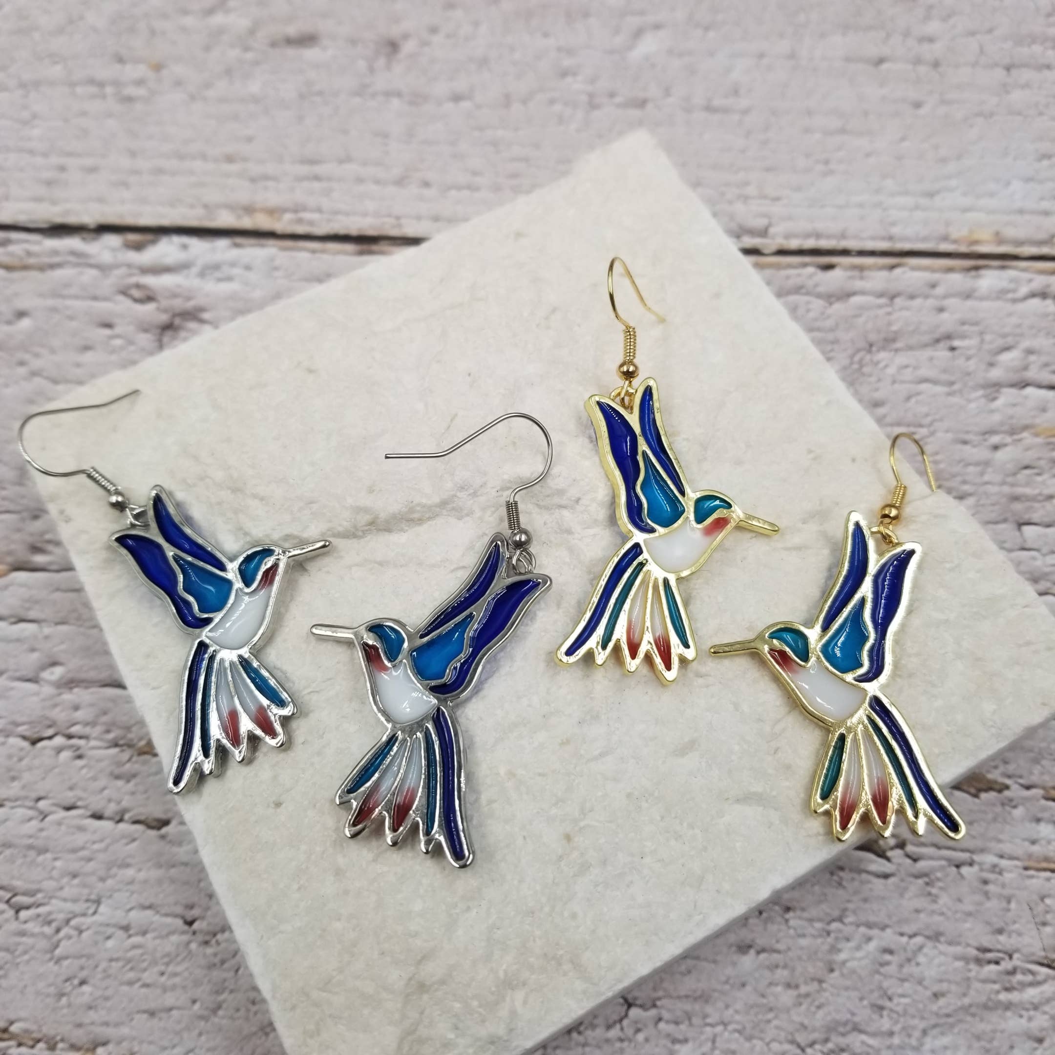 Treasure Wholesale – wholesale Dangle earrings – Sunshine Hummingbird Earrings1