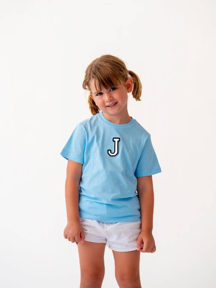 KIDS - BLAUW T-SHIRT | MINI INITIAAL voor wholesale door Anitials