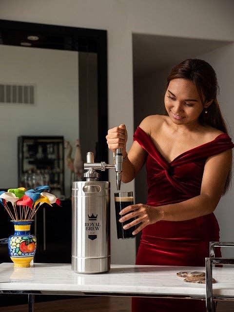 Royal Brew – Máquina de café por atacado – Royal Brew Barril de Café Nitro Cold Brew 3,78 L8