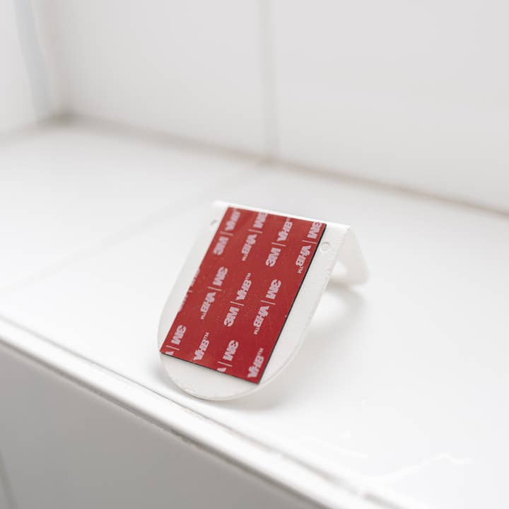 MAMIK - Wholesale Bathroom Accessory Set - Wall-mounted shower holder4