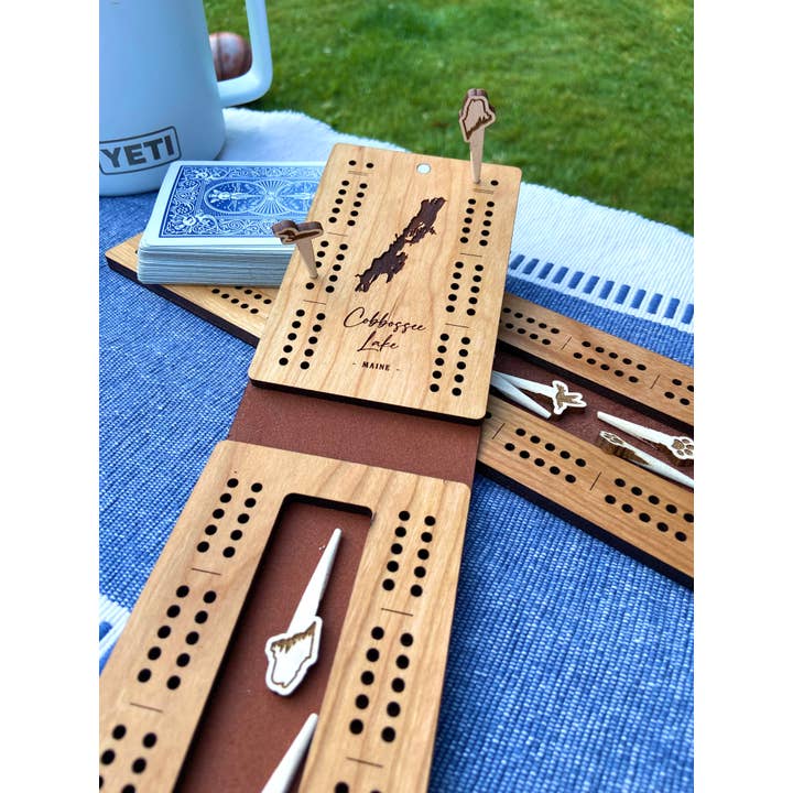 Cast & Carve - Vendita all'ingrosso Giochi da tavolo - Tavola da viaggio per cribbage - Design personalizzato con picchetti unici2