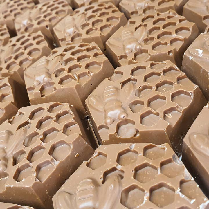 Buíoch Irish Chocolates – Großhandel Schokoriegel – Honeycomb Hex - Milchschokolade2