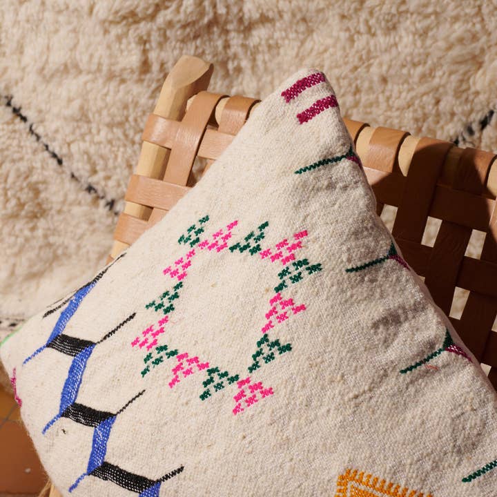 Yemma Goods - Wholesale Throw/Decorative Pillow - Set Of 4 Handmade Beni Ourain Wool Moroccan Berber Pillows6