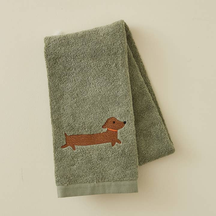 Roxy children's towel for wholesale by Sylvie Thiriez