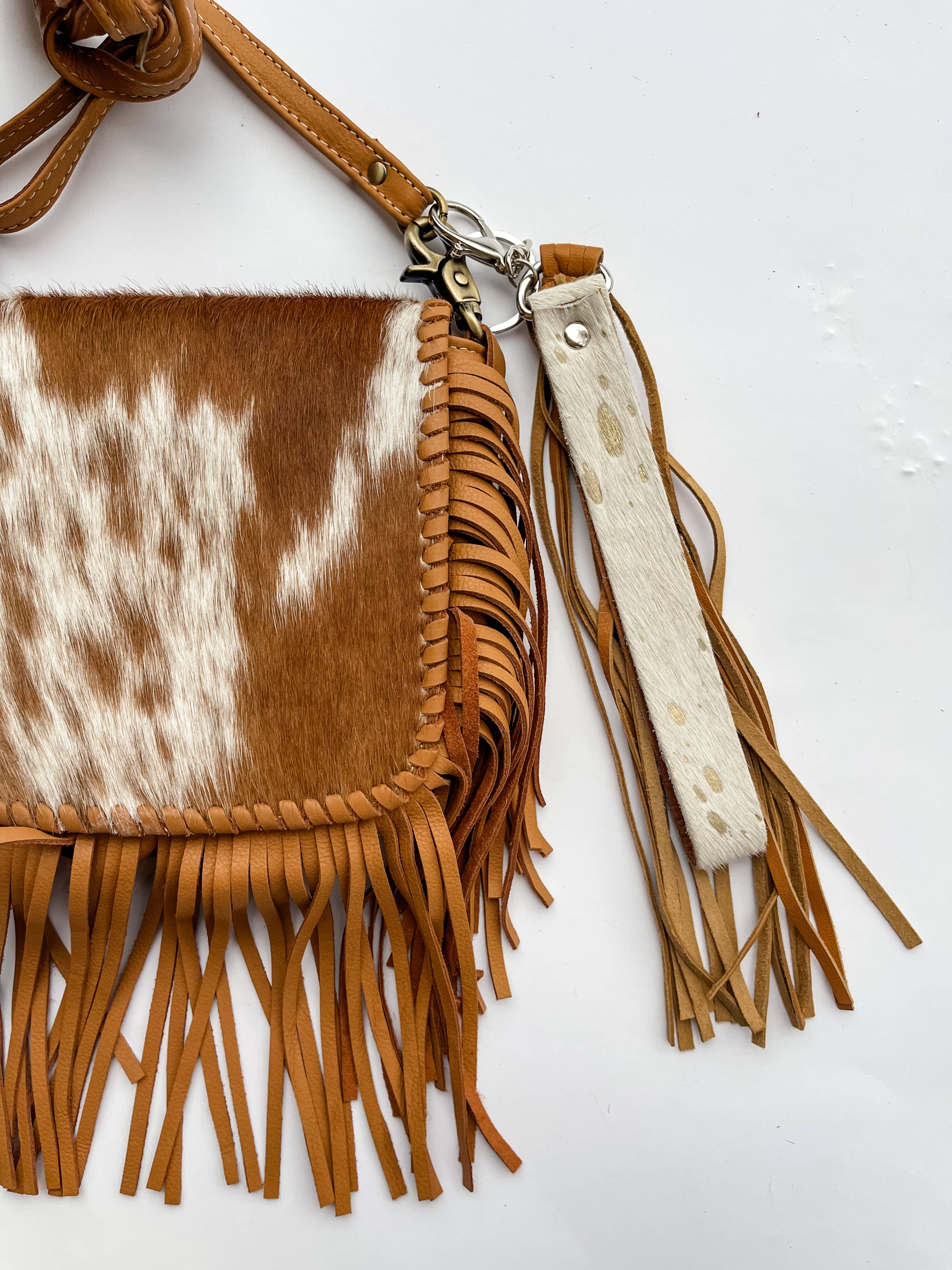 Boho Ranch Shop – wholesale Keychain – Women's – Cowhide Leather Fringe Tassel Keychain2