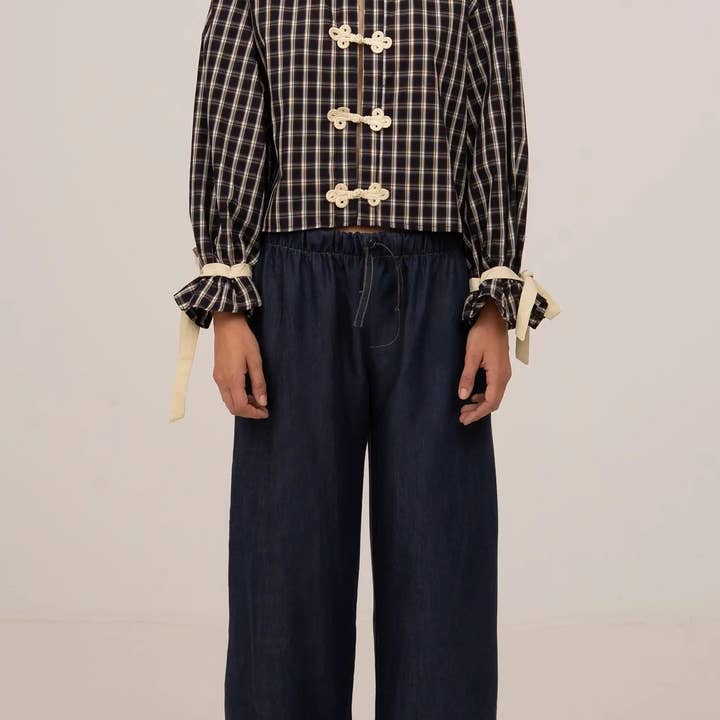 Quirk Denim-Hosen für den Großhandel von CARMEN SAYS