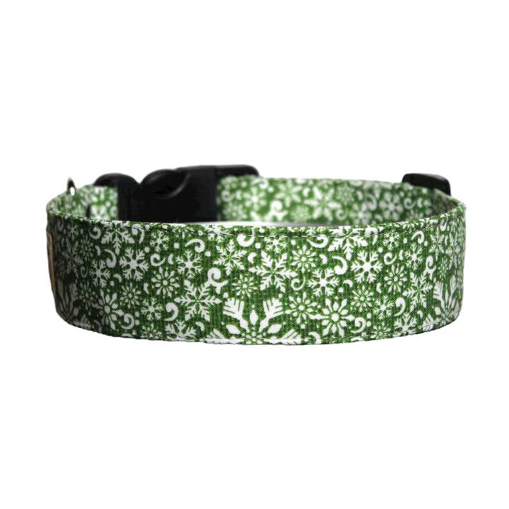 Green snowflake Christmas dog collar - The Grinch for wholesale by Paper Chasing Collars Dog Accessories