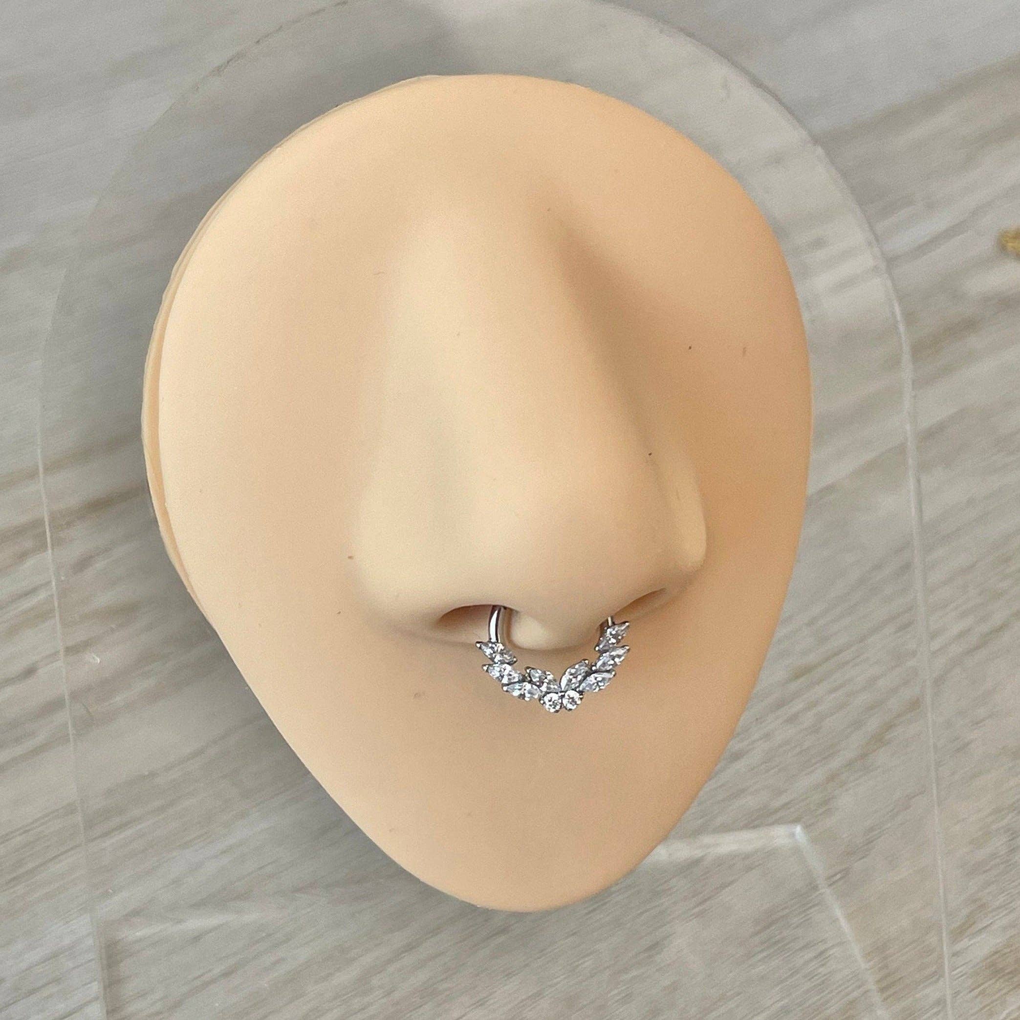 Elara Body Jewelry - Vente Boucles d'oreille uniques - Anneau septum papillon en argent (16 g | 8 mm ou 10 mm | acier chirurgical | doré ou argenté)6