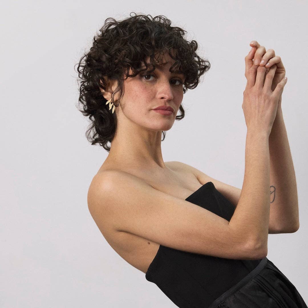 Nadja Carlotti - Vendita all'ingrosso Orecchini pendenti - Orecchini grandi a fiore1