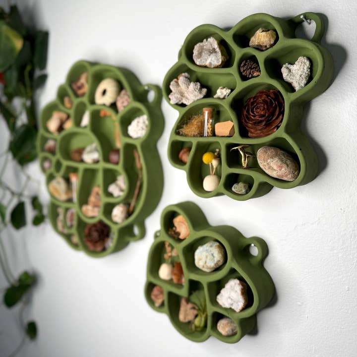 The Minimalist Ceramist - Wholesale Wall Mounted Shelf - Cement Shelf of Inspiration No. 3 - Moss