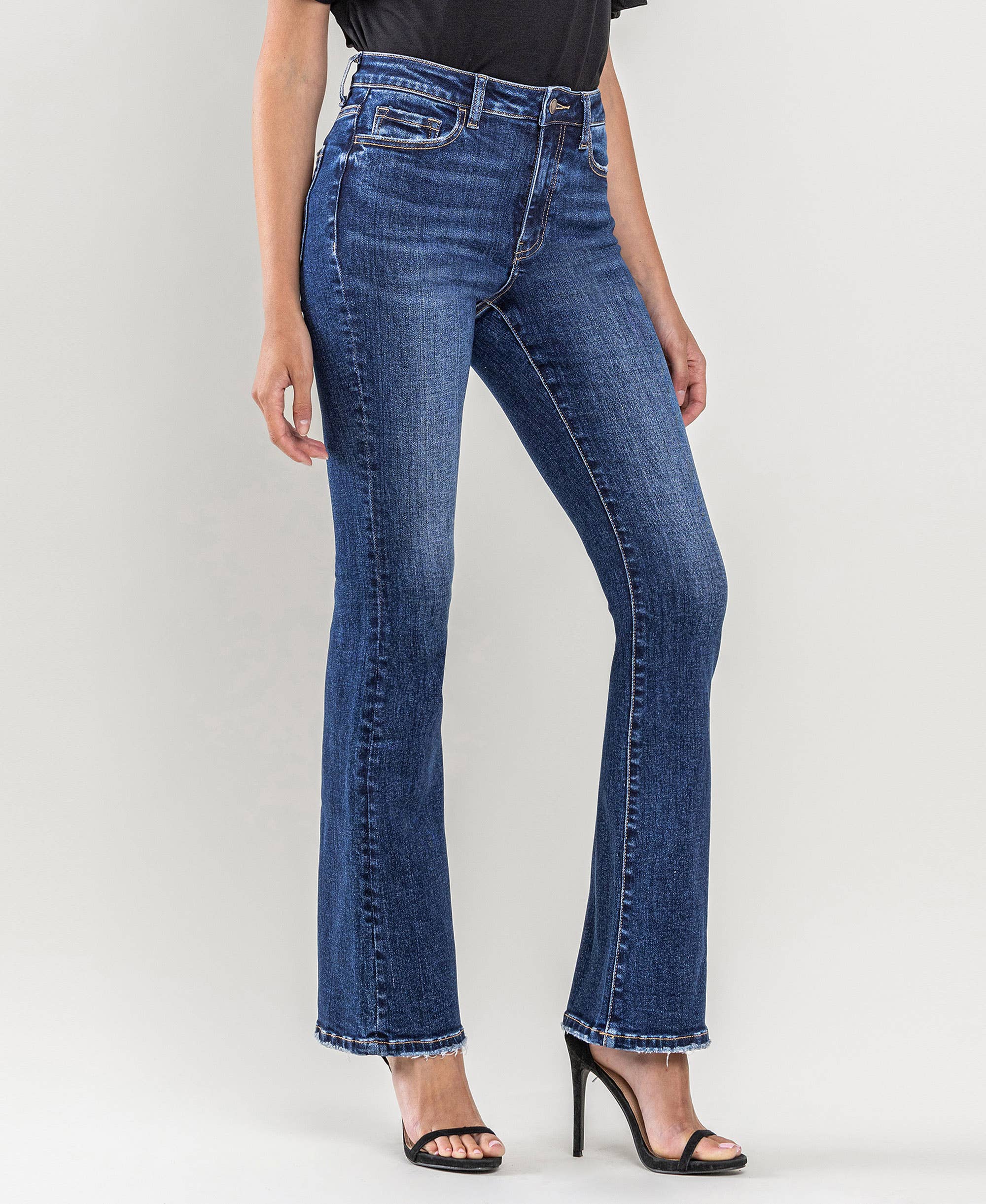 COMPLEMENTS HIGH RISE BOOTCUT JEANS LV1227 for wholesale on Faire6