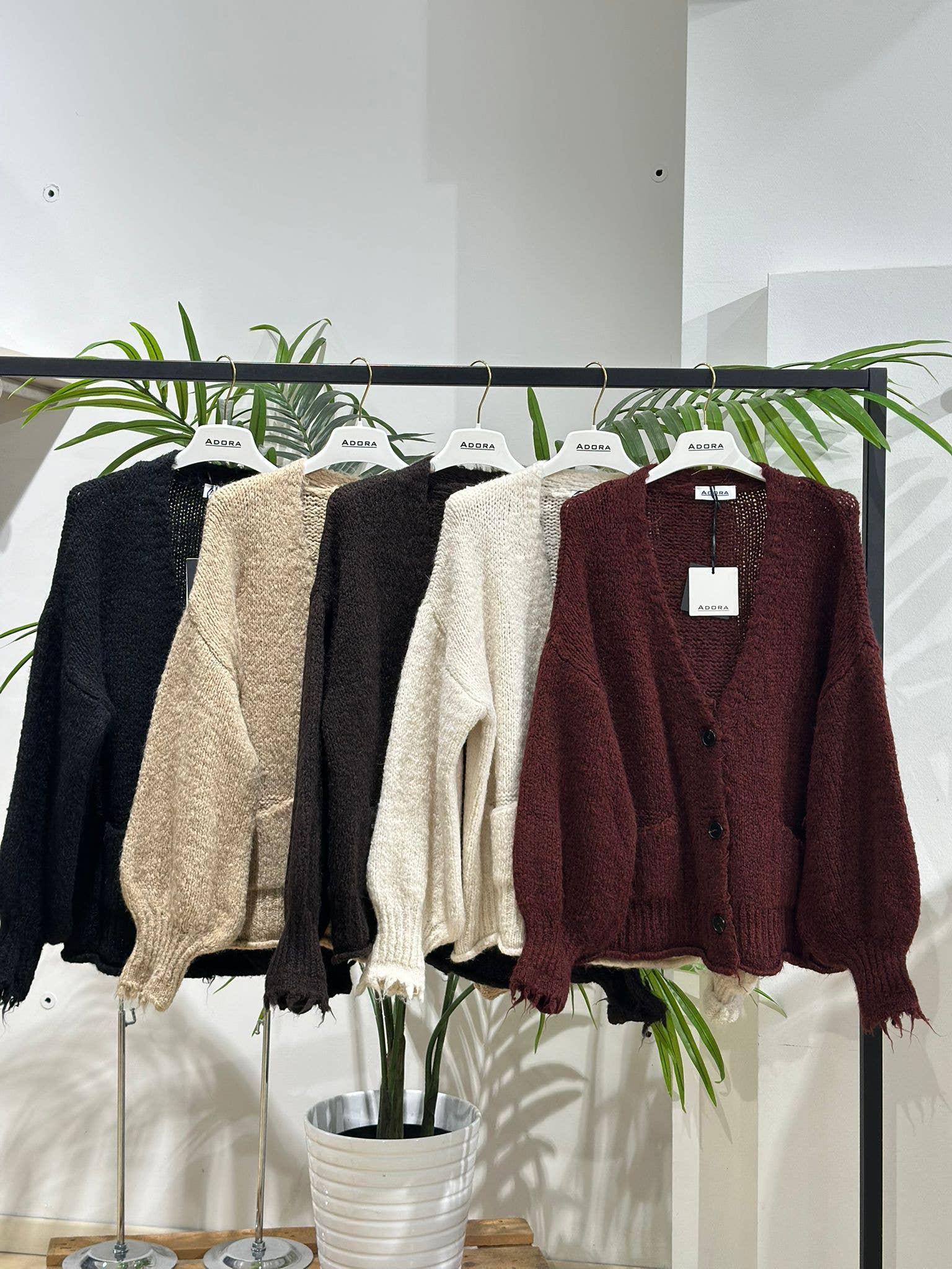 ADORA - Wholesale Cardigan - Women's - Chunky Knit Oversize Cardigan0