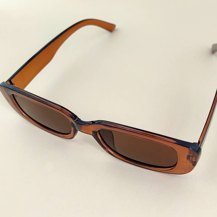 ACCITY - Wholesale Sunglasses - Women's - BASIC SQUARE FASHION SUNGLASSES_CWASG0071