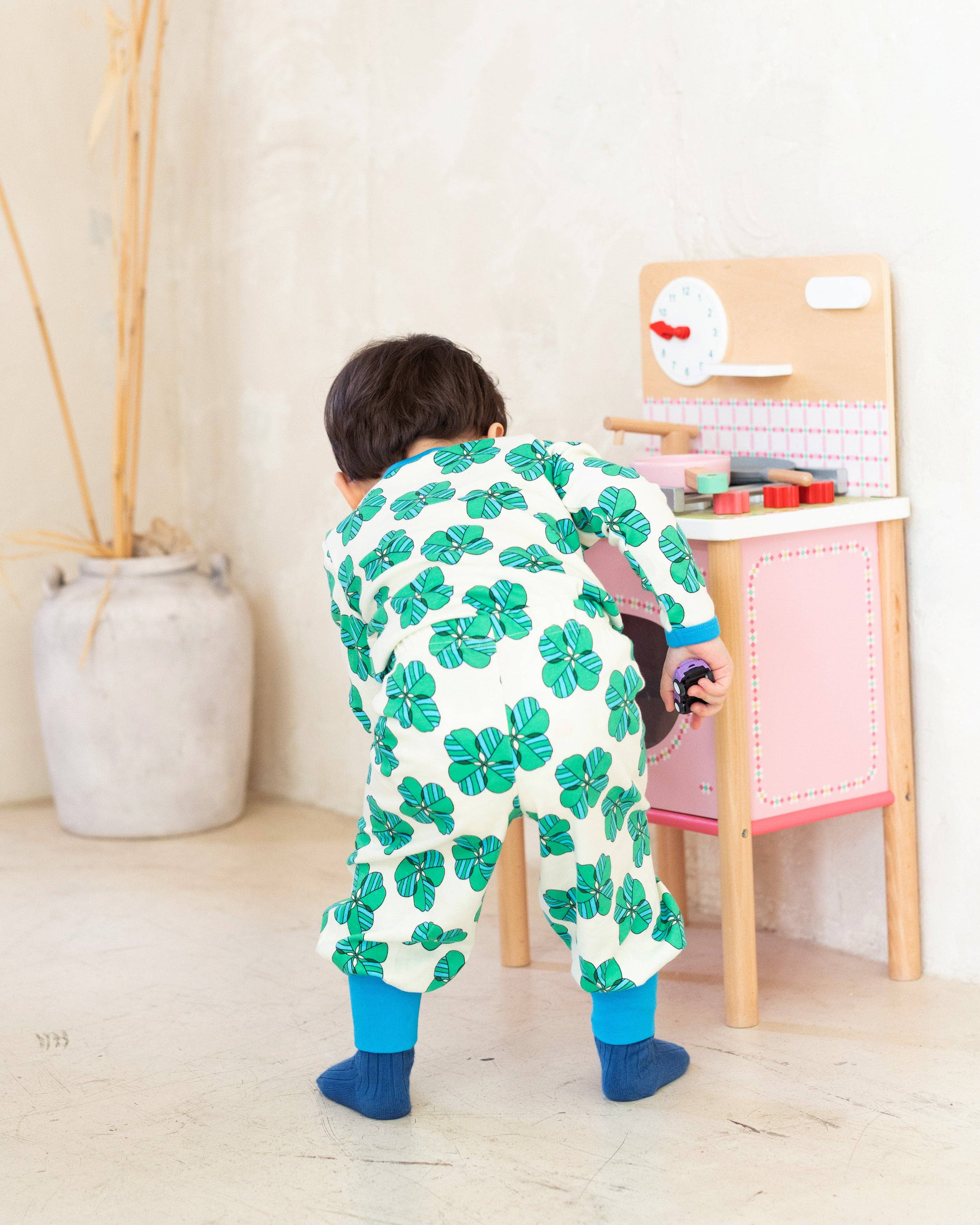 Ameelo – Großhandel Hose – Baby – Bio-Baumwolle Avery Hose - Helles Kleeblatt11