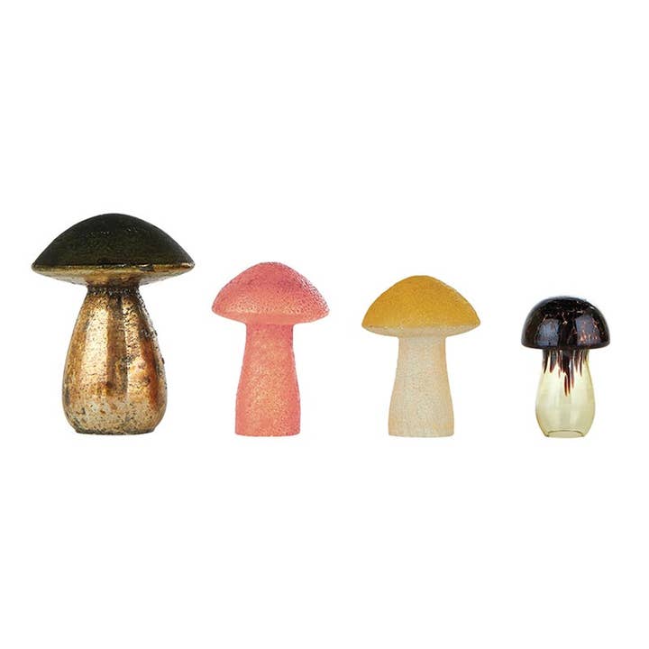 Champignon - Ensemble de 4 pour la vente par 47th & Main (Creative Brands)
