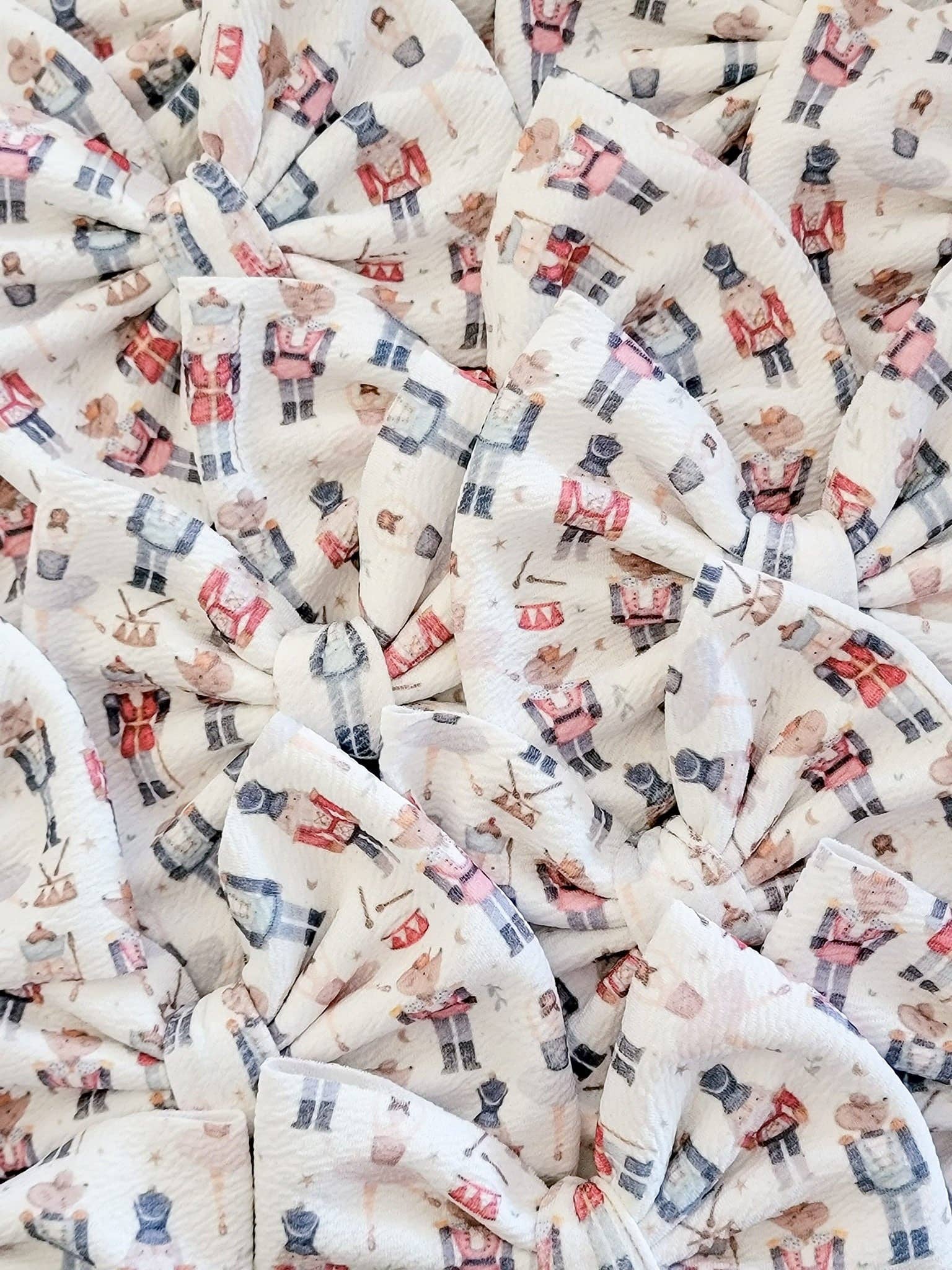 Dainty Delights Creations - Vente Nœud pour cheveux – enfant - Casse-noisettes Savannah1