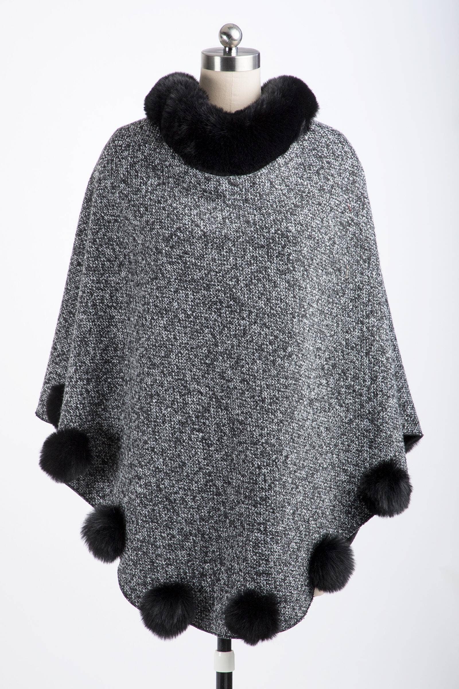 SAACHI - Wholesale Poncho - Dames - Posey Fur Pomponponcho17