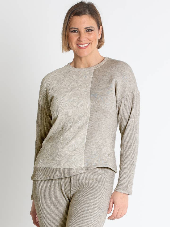 371380N T-SHIRT JACQUARD BAS ASYMÉTRIQUE pour la vente par LOURDES CASTILLO