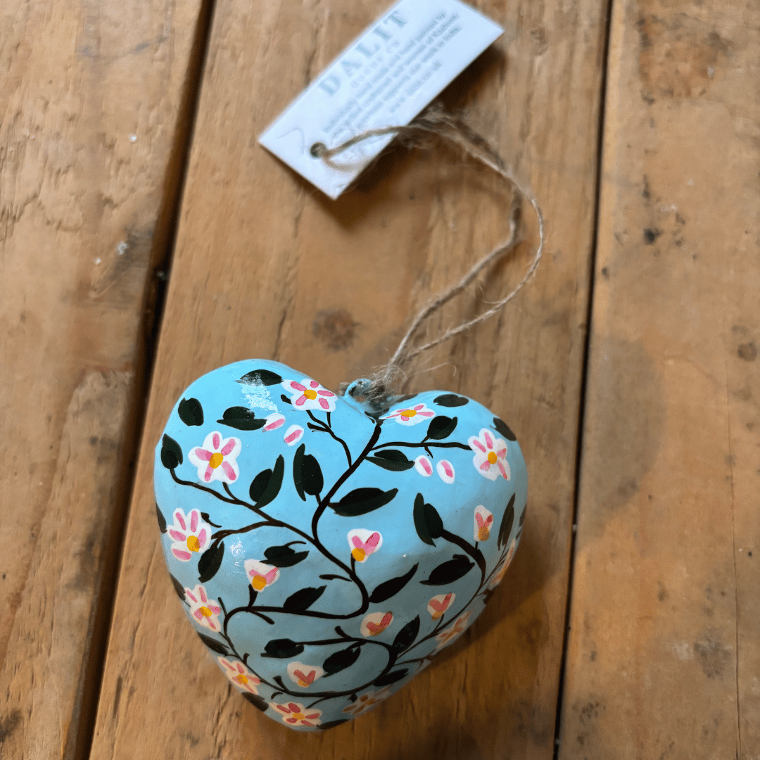 Dalit Goods Co – Ornamento por atacado – Decoração Coração Pendurado — 3″ | Verde Floral2