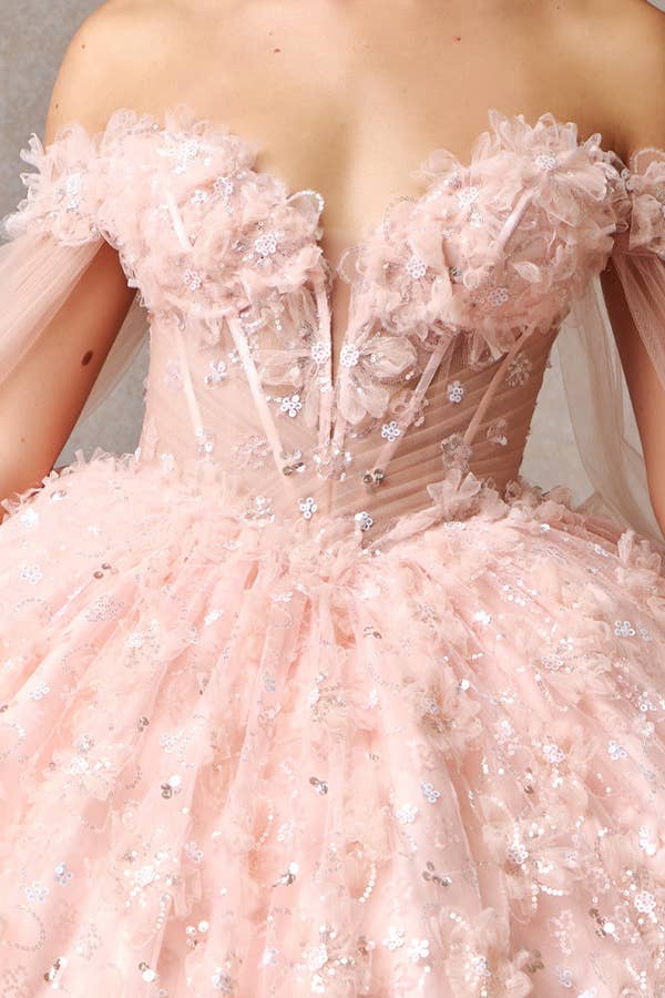 ARROSSIRE Abito da ballo Quinceañera con spalle scoperte e maniche a mantella in vendita all'ingrosso su Faire6