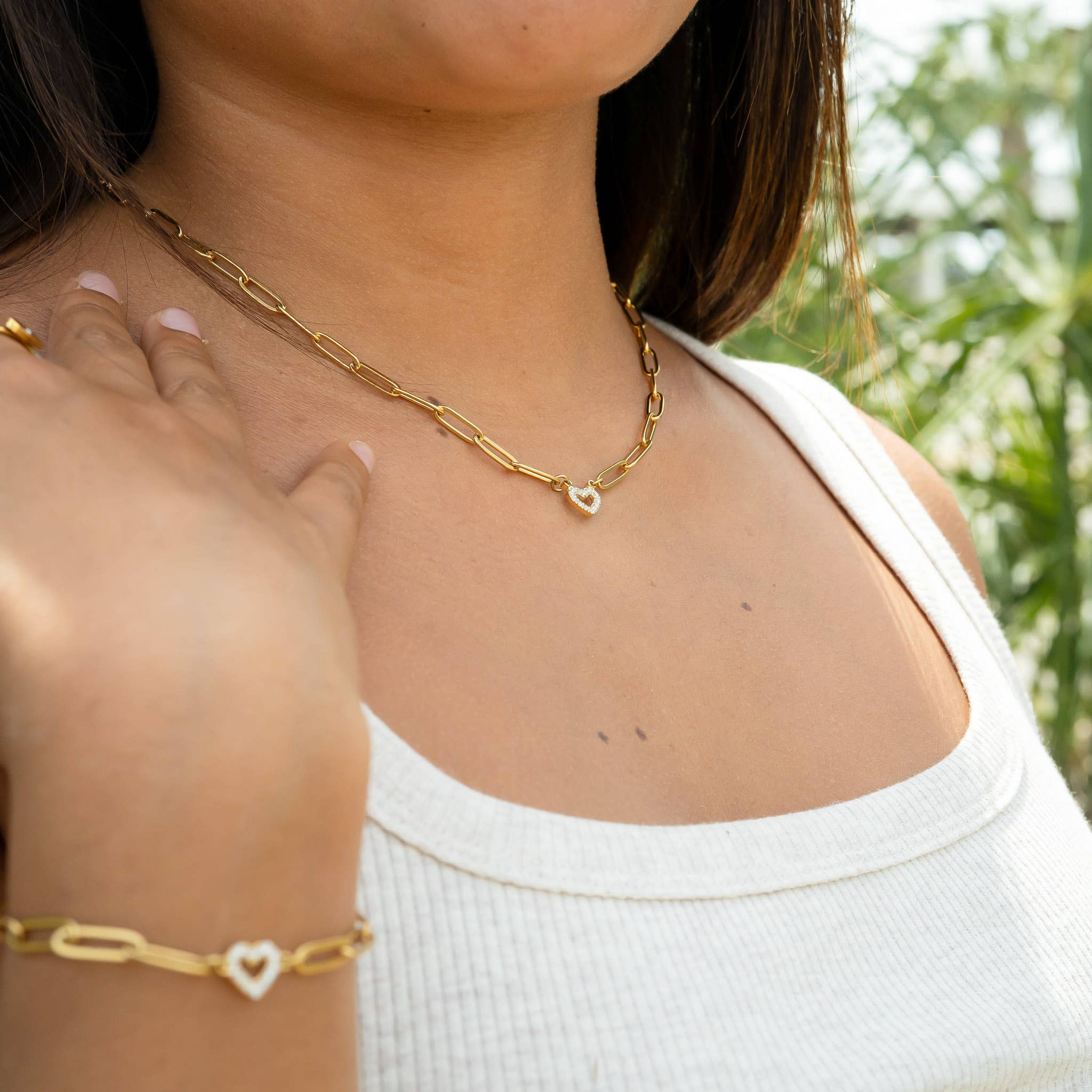 WJW - Wholesale Charm/Dangle Bracelet - 18K Gold PVD Stainless Steel "Heart" Paperclip Bracelet1