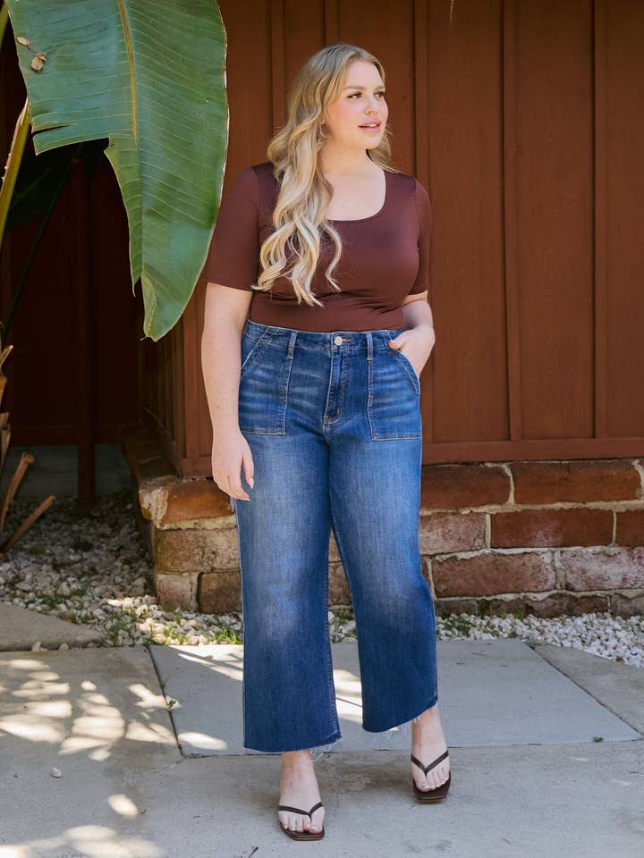 PLUS HIGH RISE CROP UTILITY-TASCHE GERADE JEANS LV1355-P für den Großhandel von Lovervet by VERVET