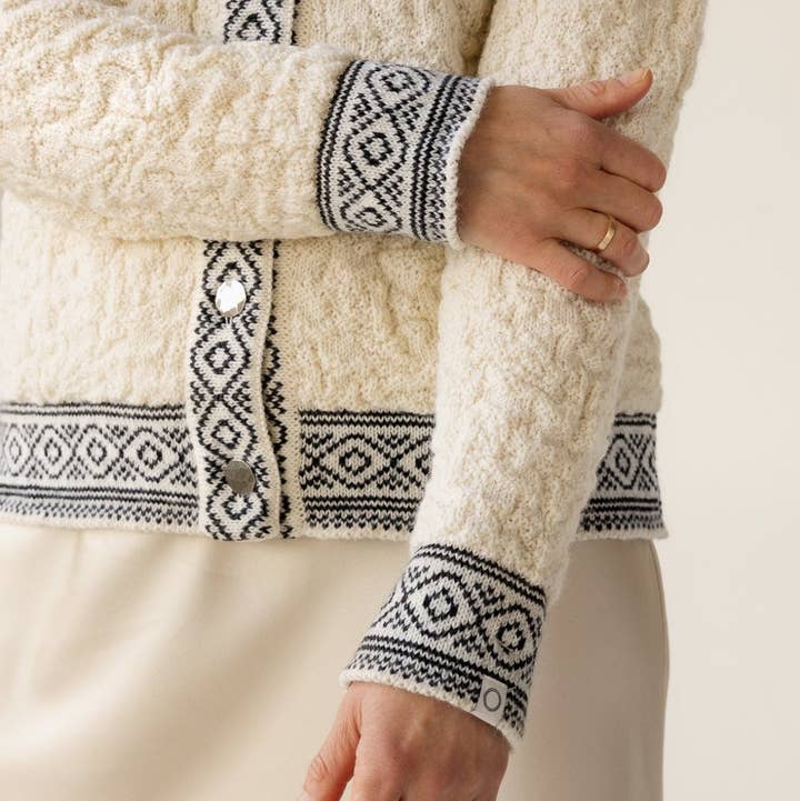 Bryggen Women's Cardigan for wholesale by Susan Fosse AS