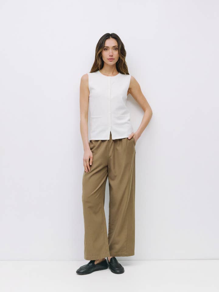 MOD REF - Wholesale Knit Top - Women's - The Dominique Top | Sleeveless Knit Vest