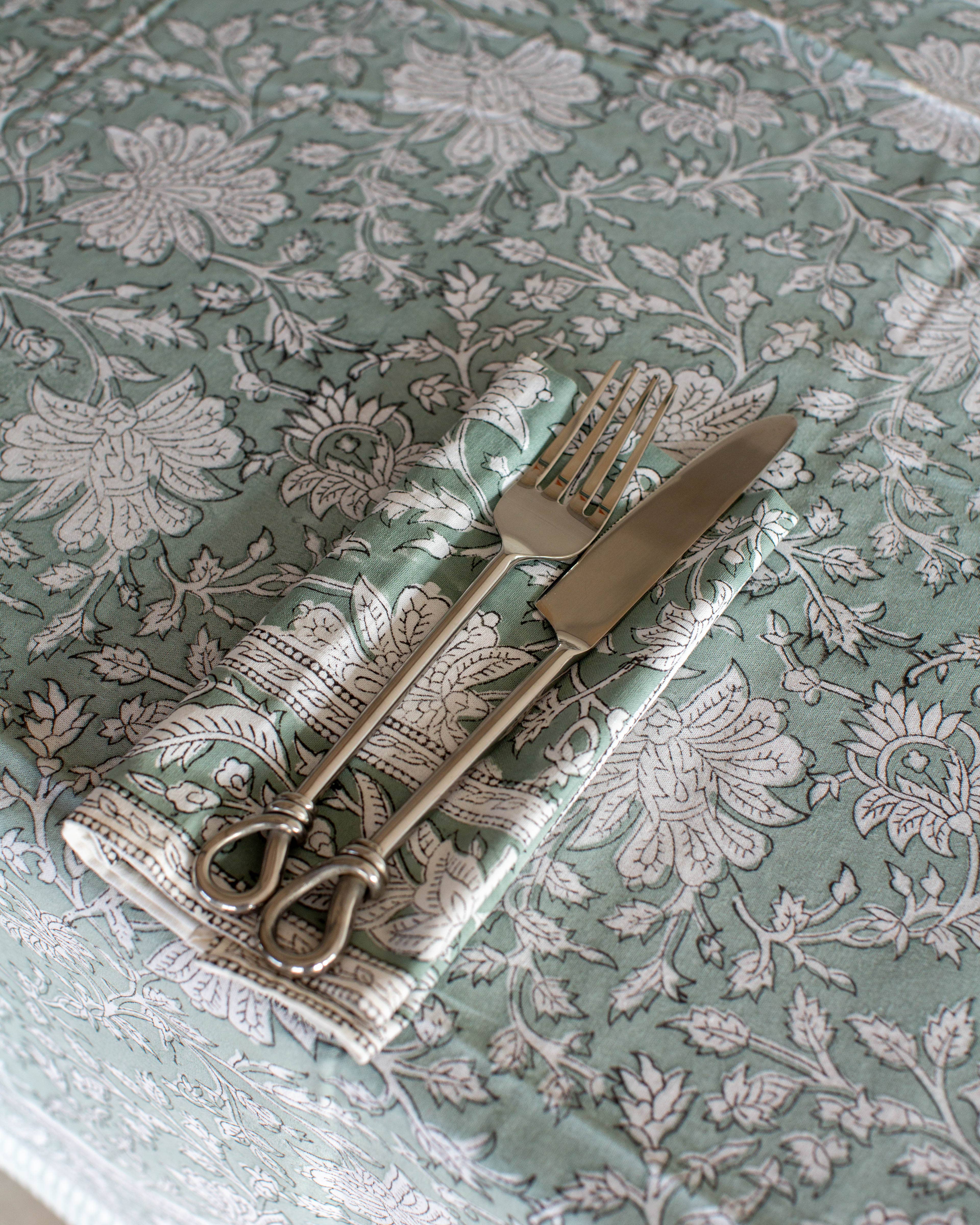 The India Shop – wholesale Tablecloth – Potterne Tablecloth