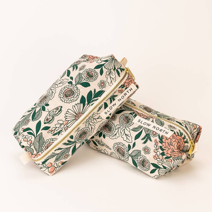 Slow North - Wholesale Makeup/Cosmetic Bag - Travel Pouch - Hidden Falls