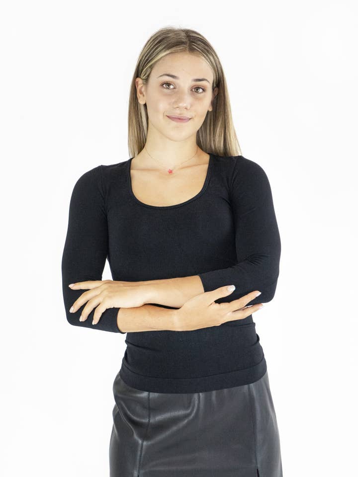 3/4 sleeve slimming top with jacquard lace for wholesale by P'anticell