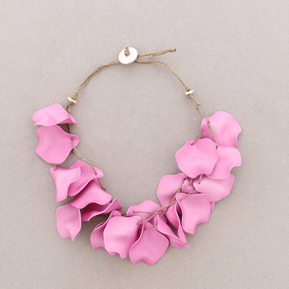 Sonata - Vendita all'ingrosso Collana con ciondolo/pendaglio - Collana in resina a triplo petalo3