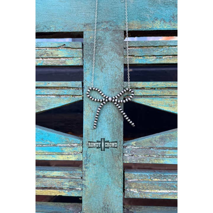 Rowdy Crowd Clothing - Wholesale Pendant/Charm Necklace - Cowgirl Pearls Necklace