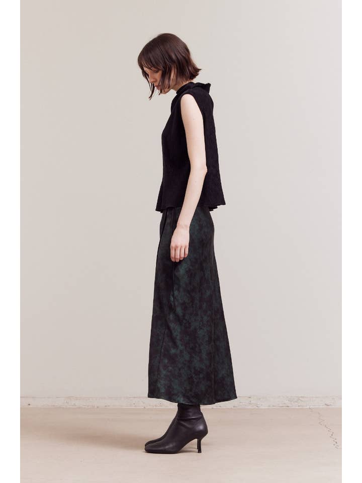 Grade & Gather - Wholesale Blouse - Women's - 42068 - CRINKLED VELVET MOCK NECK TOP2