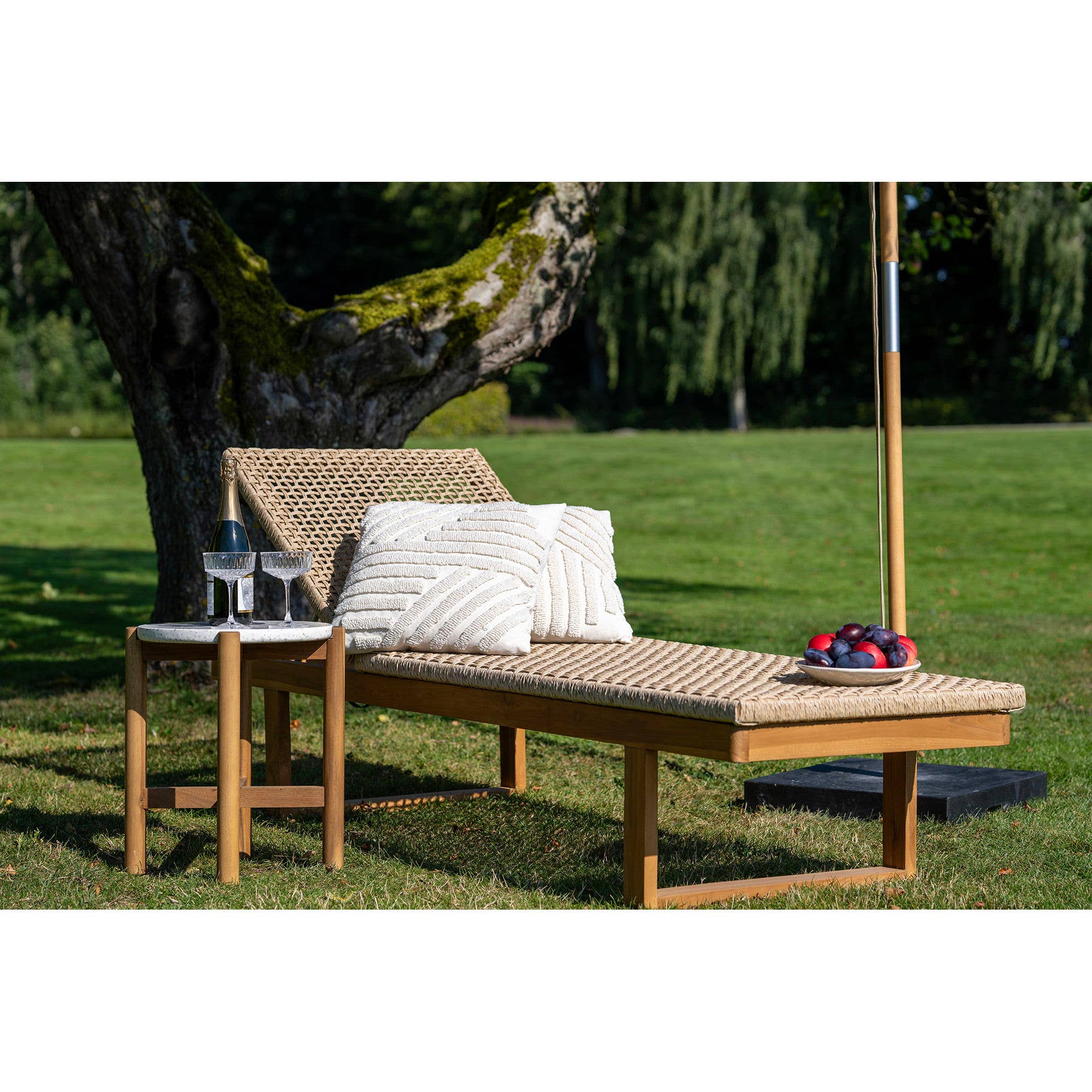 House Nordic - Wholesale Patio Couch - Derby Sun Lounger1