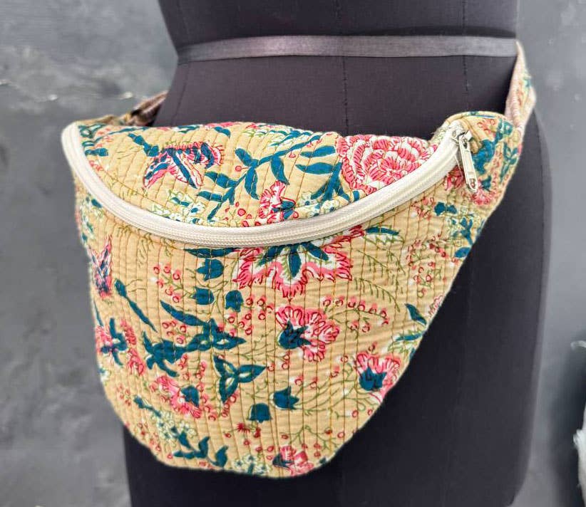 GYPSY STUDIO - Vendita all'ingrosso Marsupio - Donna - Borse in Cotone Kantha Trapuntato Boho Marsupio Avventura1