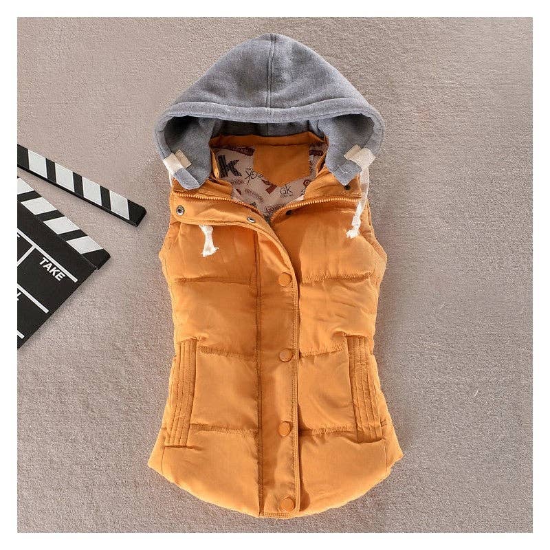 Plush Looks - Wholesale Vest - Dames - Kort katoenen vest met capuchon en trekkoord7