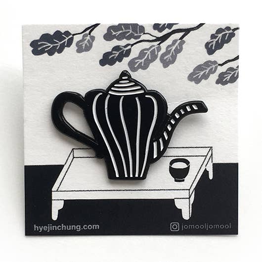Theepot+1 emaille pin voor wholesale door Jomool Jomool