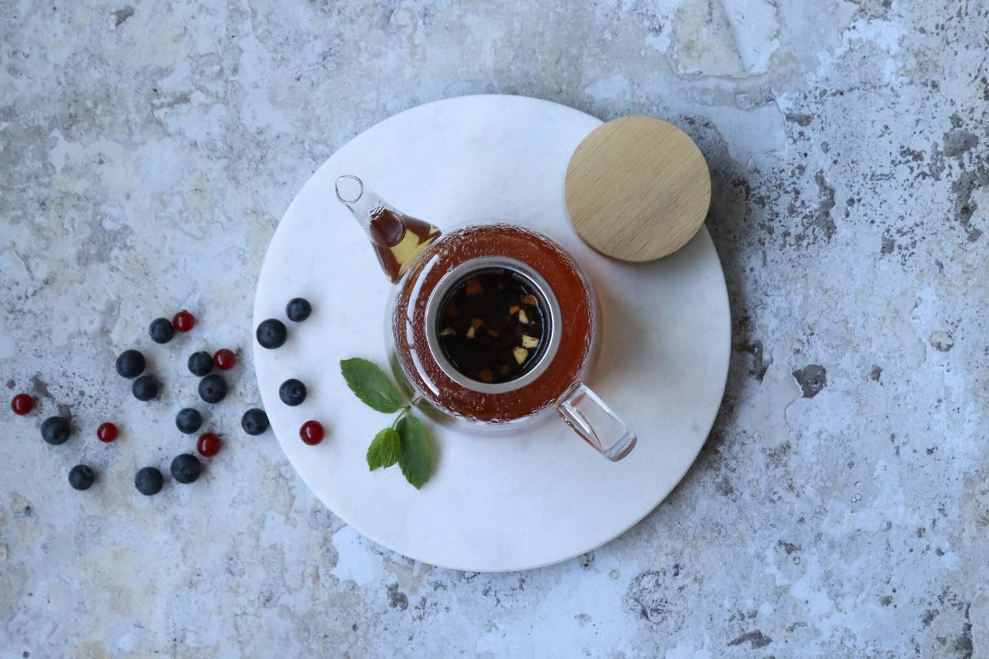 Ogo living - Wholesale Tea Pot - Gustave borosilicate glass teapot and lid 680ml2