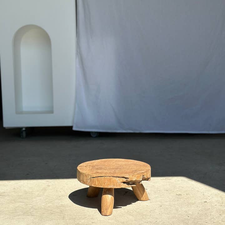 Office Objets - Wholesale Stool - Small low three-legged stool in upcycled blond teak D:30 H:1558