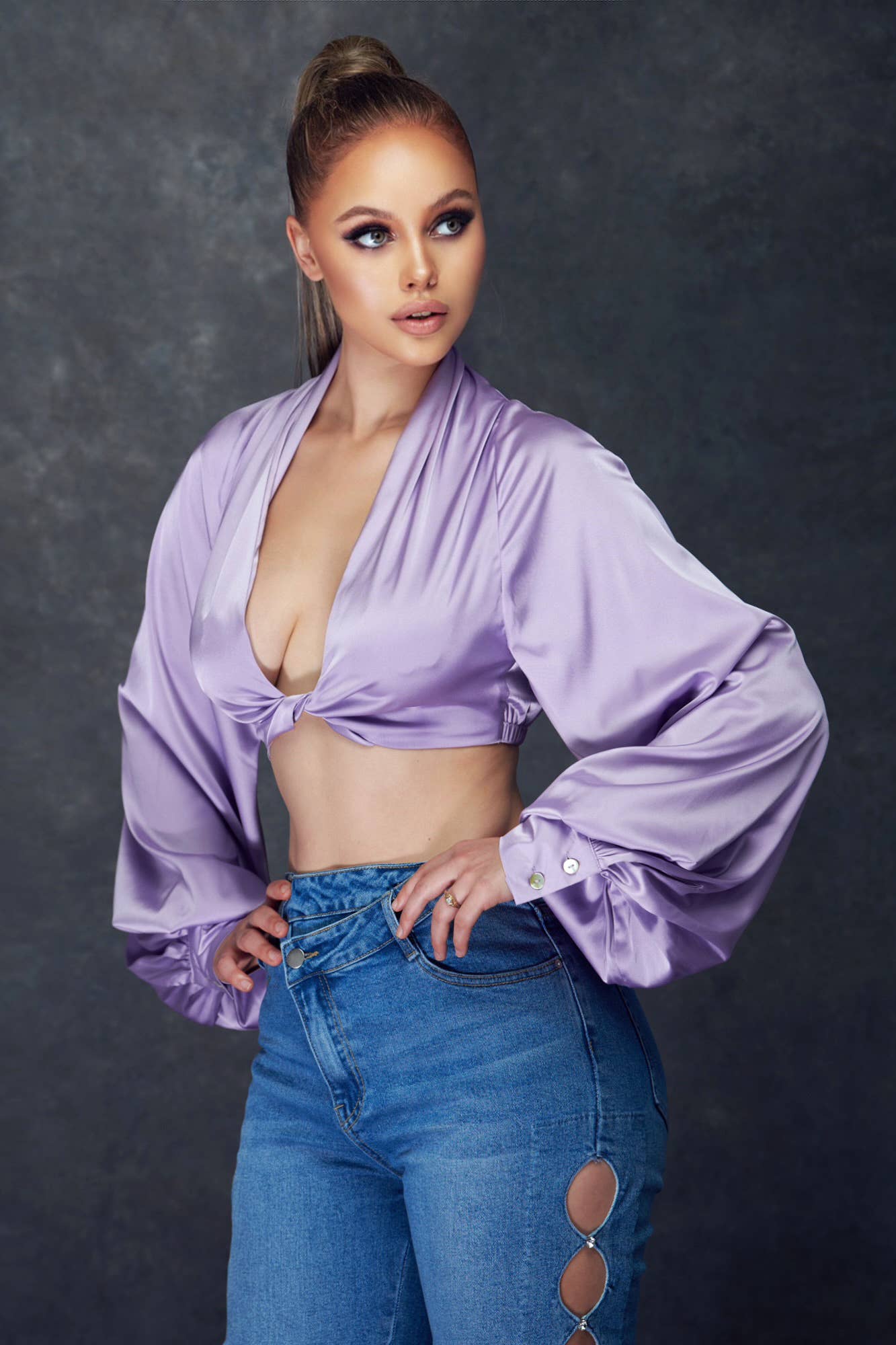 WFFS - Wholesale Blouse - Women's - Satin Crop Top1