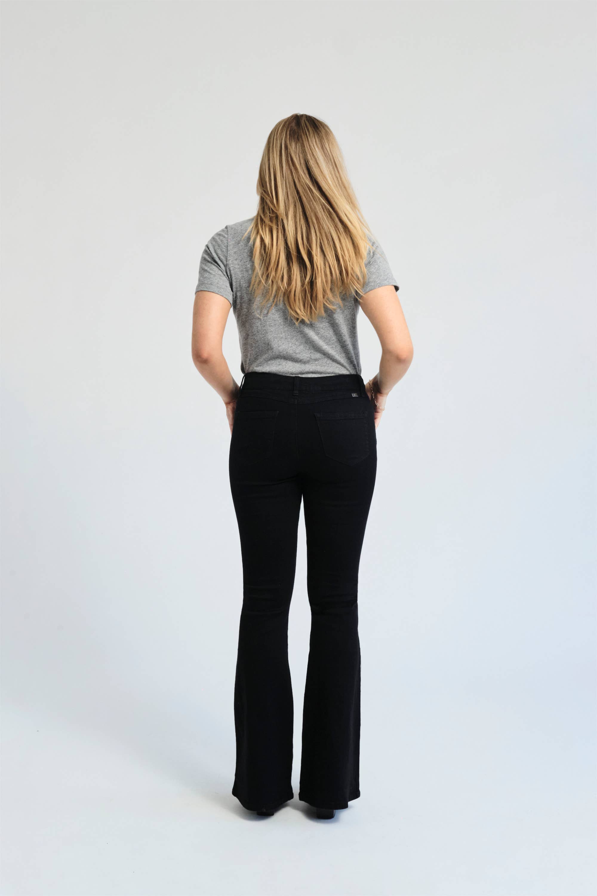 1822 Denim - Wholesale Jeans - Women's - Tall 34'' Mid-Rise Vintage Flare Jean in Black4