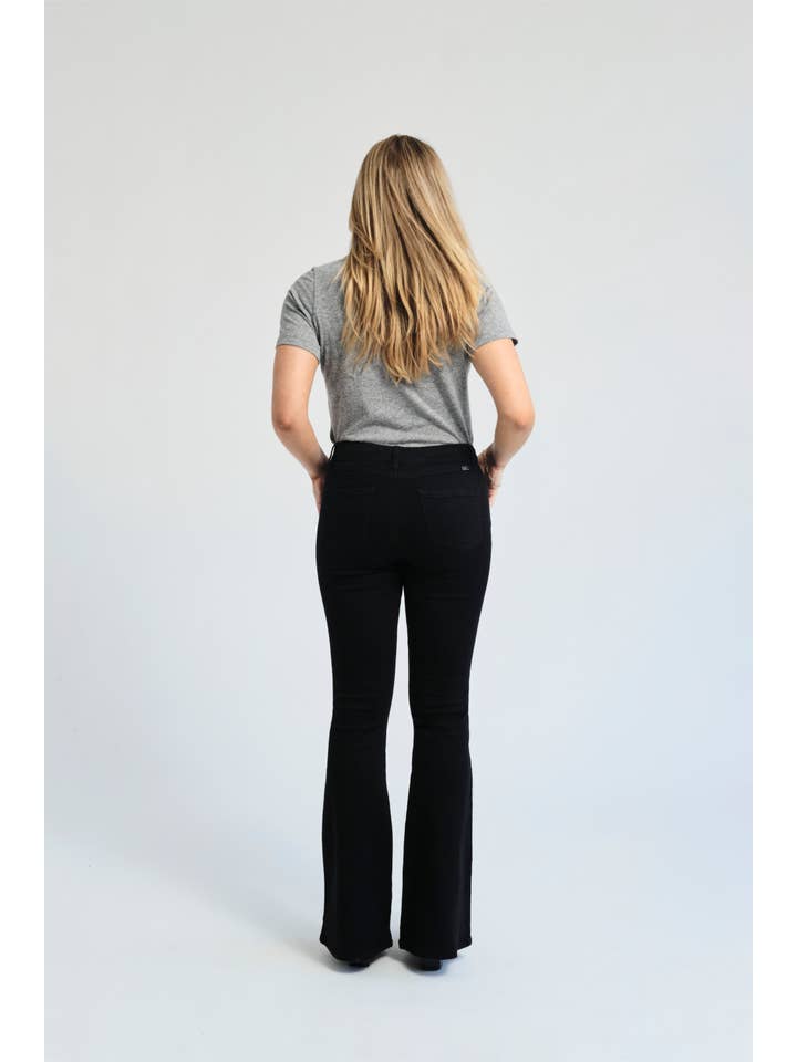 1822 Denim - Wholesale Jeans - Women's - Tall 34'' Mid-Rise Vintage Flare Jean in Black4