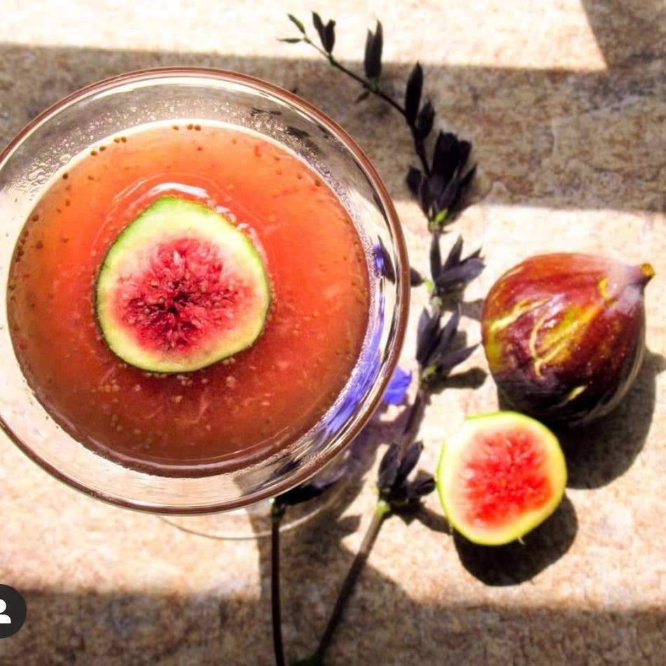 Red Rooster Coffee Roaster - Wholesale Cocktail Mix/Syrup - Vanilla Bean Syrup – Real Bean & Rich Flavor (16 oz)3