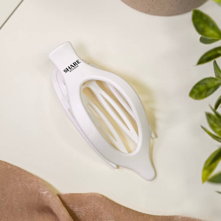 Share Studio - Wholesale Hair Clip - Women's - Pure White Matte Wide Lay Flat Clip