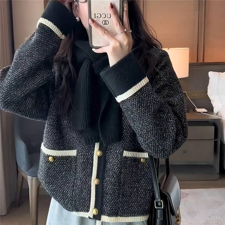 Round Neck Loose Color Block Long Sleeve Sweater for wholesale by UZ Wholesale Store