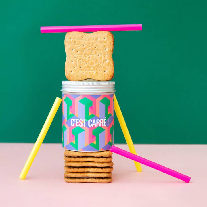 Bougie végan - Cire de Soja - C'est carré. pour la vente par MARGO